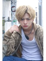 エール 片瀬江ノ島(yell)&nbsp;センター分けマッシュ ノーセット サイドパート アップパーマ