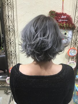 サムブリッジ(SOMEBRIDGE) ♪♪外国人風ホワイトグレーカラー♪♪(SOMEBRIDGE 亀有)