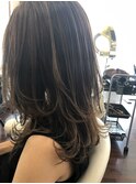 切りっぱなしウルフ×ミントベージュ