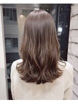 ジーナ 船橋(Zina)&nbsp;小顔セミウェットウェーブピンクベージュハイライトカラー