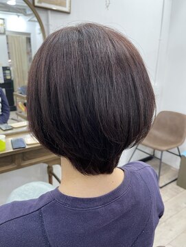 アーシェ 横浜店(A'SHE) ［A'SHE］丸みくびれショートボブえりあしちょい長め