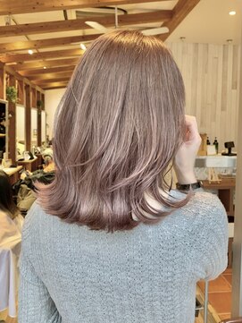 リード バイ ラグーン(LEAD by LAGOON) バレイヤージュハイライトグラデーショングレージュミルクティ