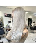 【梅田】ホワイトカラーホワイトシルバーブロンドヘアー