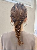 編みおろし×金箔ヘアアレンジ【向】