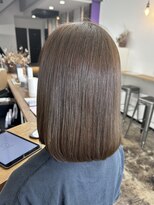 ソル(sol.)&nbsp;髪質改善カラーで赤みの少ない艶ブラウン♪