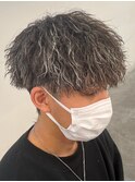 ホワイトメッシュハイライト縦落ちツイストスパイラル