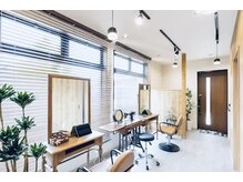 エピ(EPI)の雰囲気（圧迫感のない、明るい店内♪）