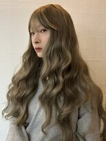 メゾンアクア 表参道(Maison ACQUA)&nbsp;☆ブリーチなしダブルカラー オリーブ オリーブベージュ ボブ