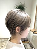 ハイライト　バレイヤージュ　ショート　レイヤー　髪質改善