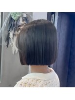 ロンドシエル 横浜(Lond ciel)&nbsp;イメチェン外ハネボブ美髪ワイドバングミディアムレイヤーカット