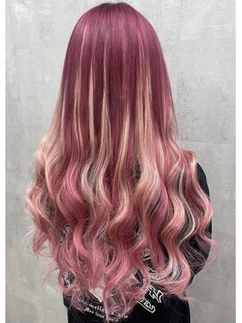 ボヤージュニケ(Voyage Nike) ピンク×編み込みエクステ