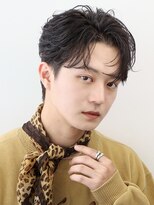 オーシャントーキョー 原宿(OCEAN TOKYO)&nbsp;韓国ヘアカルマパーマコンマバングセンターパート黒髪ニュアンス