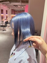 ダズリングディア(Dazzling Deer)&nbsp;ブルー／ミディアム／大人ボブ