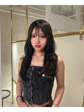 ミヨン 京橋店(miyon) miyon】韓国レイヤーカット×暗髪カラー×髪質改善