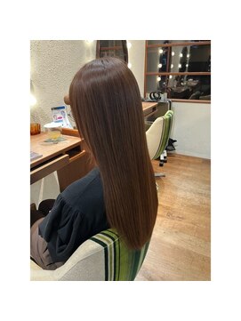 エルサフィロ キタハマ(el zafiro kitahama) 20×30×40代×ロングスタイル×ツヤ感UP×ラセットカラー