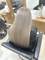 ルートヘアー(Root Hair)&nbsp;ダブルカラー/グレージュ/ブリーチ/八尾