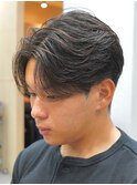 ナチュラル毛流れセンターパートスタイル