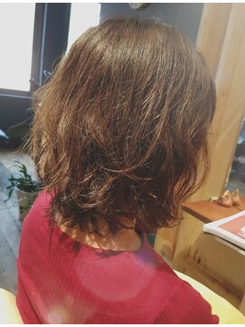 ヘアーサロン マニエーラ(MANIERA) レイヤーミディウェーブ