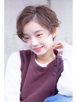 テイラー(Taylor) 【Taylor】大宮　ハンサムショート×モカベージュ