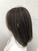 アメリ(Ameri)&nbsp;-Ameri-ハイライト　×  オリーブグレージュ