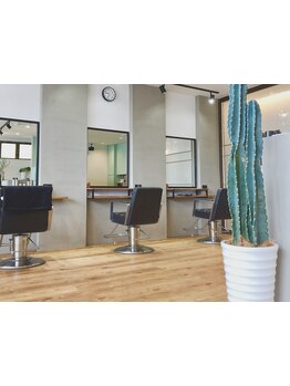 ほっこり夫婦2人で営むアットホームサロン◎自分メンテナンスは寛げる癒しの空間でお過ごしください♪