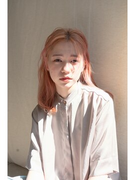 ルーム(Loom.) 【Loom./明治神宮前/原宿/表参道】シアピンクニュアンスミディ