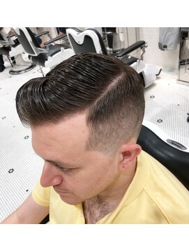 バーバーブロス 吉祥寺店(BARBER BROS) 【LUDLOW BROS.】Tamiya サイドパート 七三分け ポンパドール