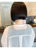 前下がりボブ 顎ラインボブ 肩上ボブ 切りっぱなしボブ