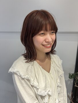 トレス(TRESS) 外ハネレイヤー　ボブレイヤー　ピンクカラー