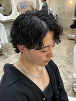 ラヴィズム 名駅店(LUVISM) 名古屋/メンズカット/メンズパーマ/眉毛/スパイラルパーマ