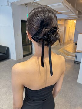 リイチ(LIICHI) リボン + カチモリヘアアレンジ