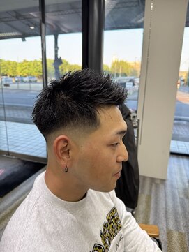 アフューズバイストゥー(Vfuse by StueW) 夏、スキンフェード