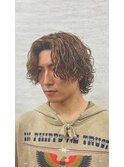 センターパートウルフ茶髪ハイライトスパイラルサーフカール