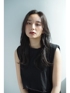 ルフュージュ バイ プロデュース 相模大野店(Refuge by Produce) 暗髪/レイヤーカット/長めバング