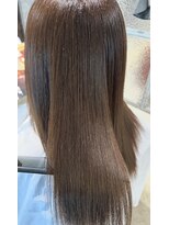 フィエスタ(Fiesta)&nbsp;髪質改善/縮毛矯正/美髪/艶髪/髪質改善トリートメント/三国ヶ丘