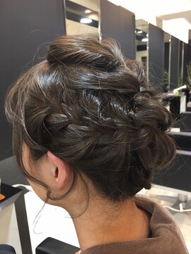 ディーヘアーデザイン(d.HAIR DESIGN) お出かけスタイル