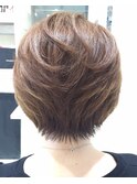 スタイリッシュなショートボブ