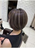 ショートボブ×エアータッチバレイヤージュ