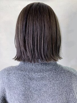 アイティー バイ アルバム 浦和店(IT by ALBUM) ベージュボブ_ハイライトカラーセミウェットウェーブ_ba245032