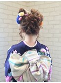 avant ☆振袖ヘアアレンジ☆　ふんわりお団子ツイン