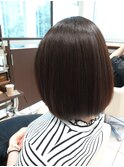 肩上平行ボブ
