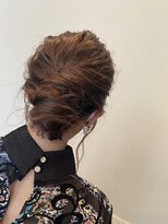 アプリティア&nbsp;【夜会巻き×ほぐしアレンジ】　別府／大分