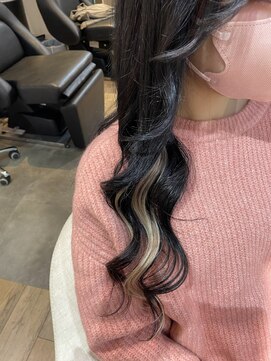 ミラシィ 稲毛(Mirashy) プルエクステでミルクティーイヤリングカラー♪