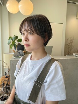 グリーン(green) 流れる小顔マッシュショート　bymisaki