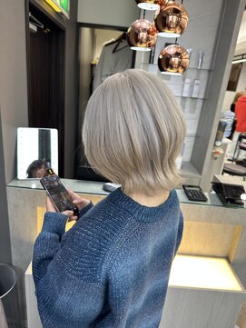 ジルバイジゼル(JILL by GiseL) ボブウルフホワイトベージュ