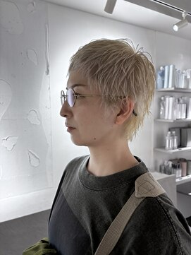 バロウ(BURROW) ベリーショート