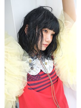 ネス(ness) 【透ける暗髪】×【ミディアム bob】