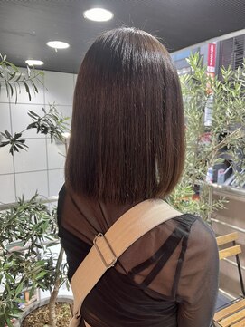 ヘアーアンドメイク ビス(HAIR&MAKE bis) 湿気に負けない/酸性ストレート/ラベンダーグレージュ