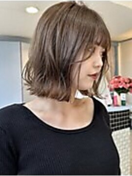 ウィーブリスタ(Weve Rista) 透明感たっぷりグレージュカラー