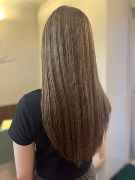 トータルビューティーサロン トップスタイル ブルーアッシュベージュ